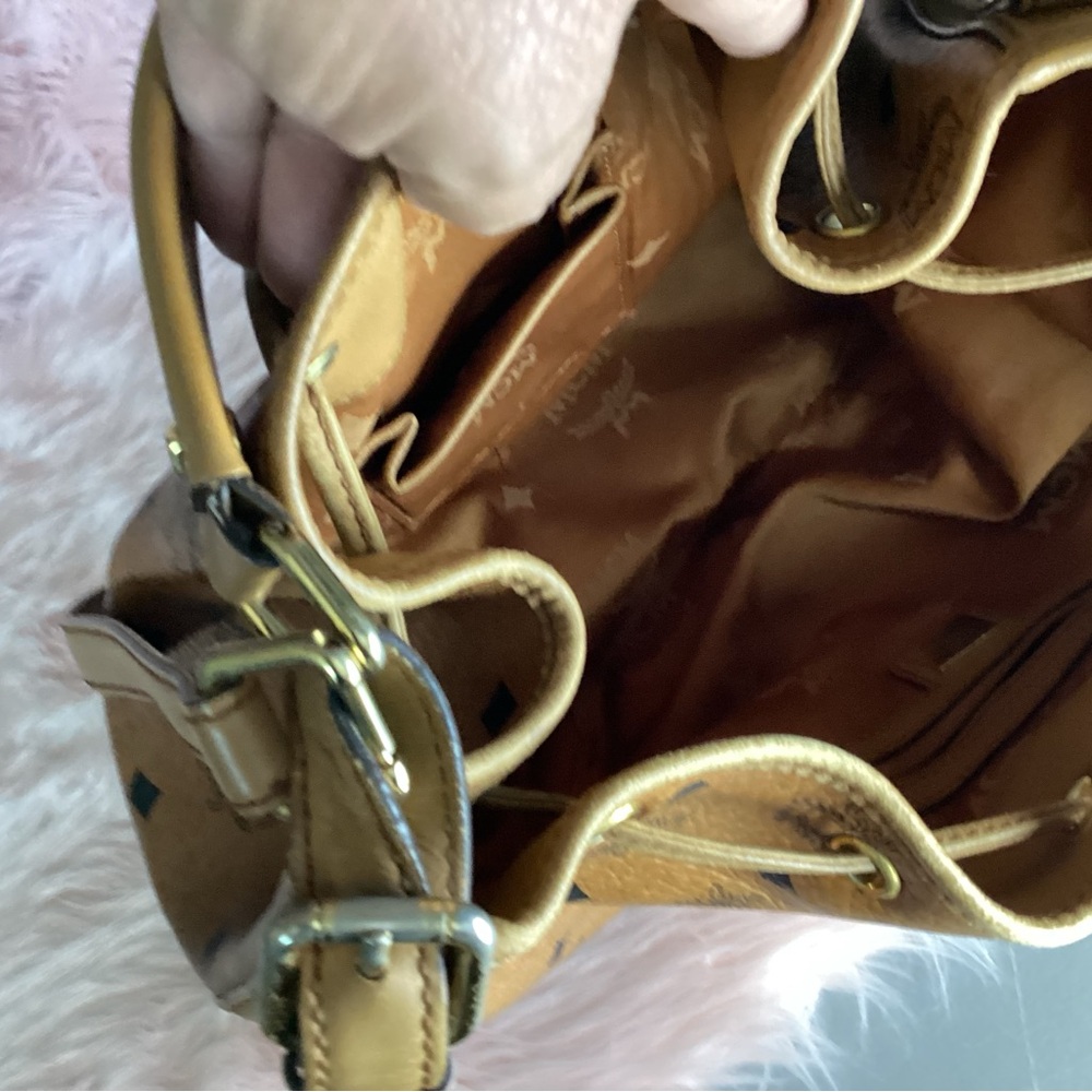 MCM Visetos Dessau drawstring bag in cognac monogram leather in GUC - Picture 9 of 13